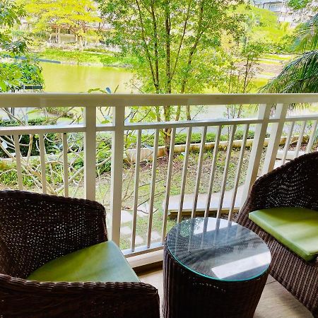 Pico De Loro 2 Bd Garden Loft With Lagoon View Nasugbu Dış mekan fotoğraf