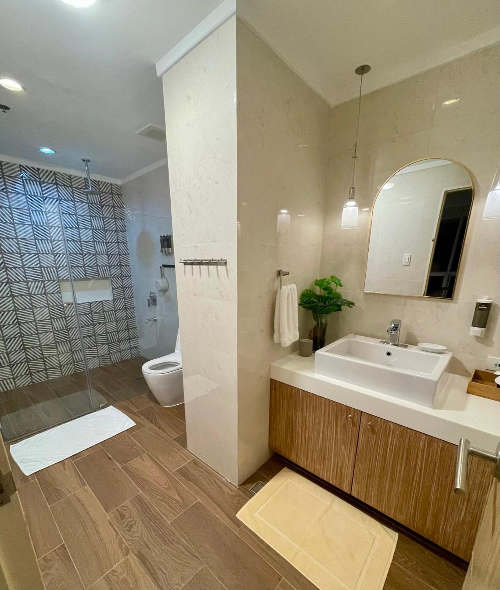 Pico De Loro 2 Bd Garden Loft With Lagoon View Nasugbu Dış mekan fotoğraf